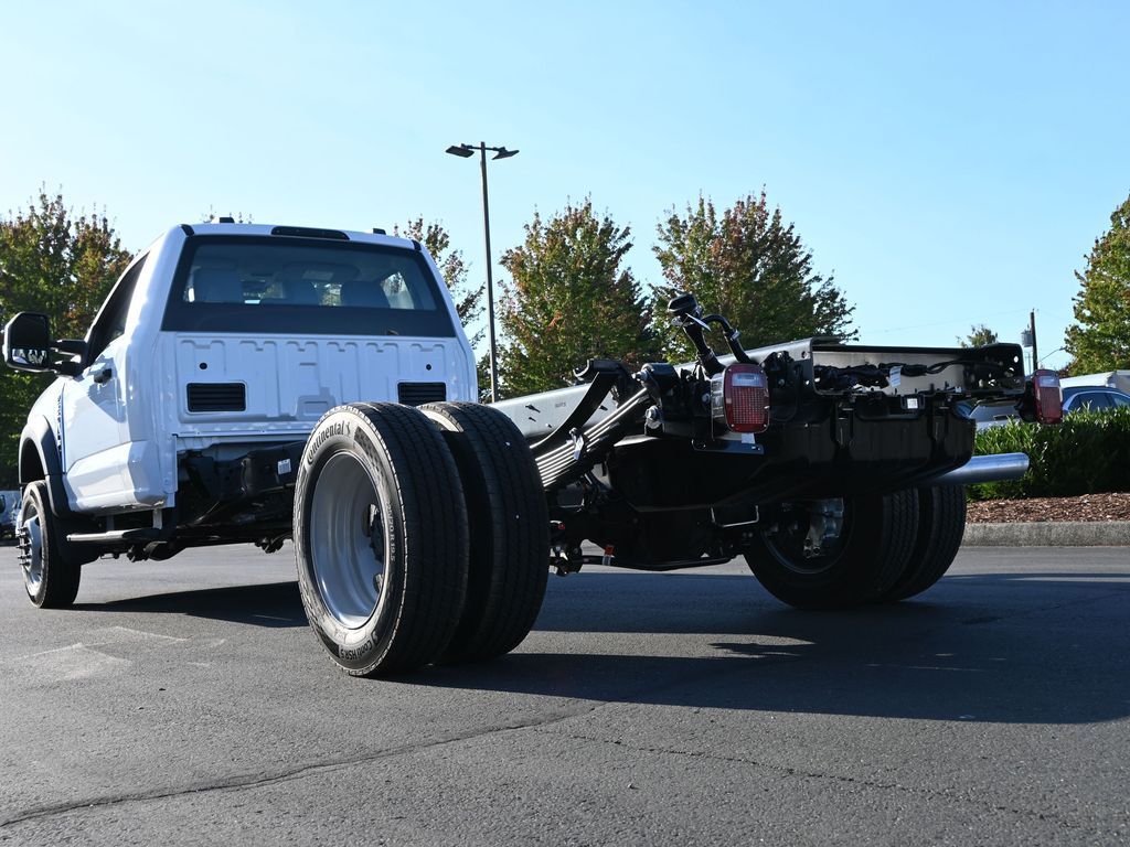 2026 Ford Super Duty F-550 DRW XL