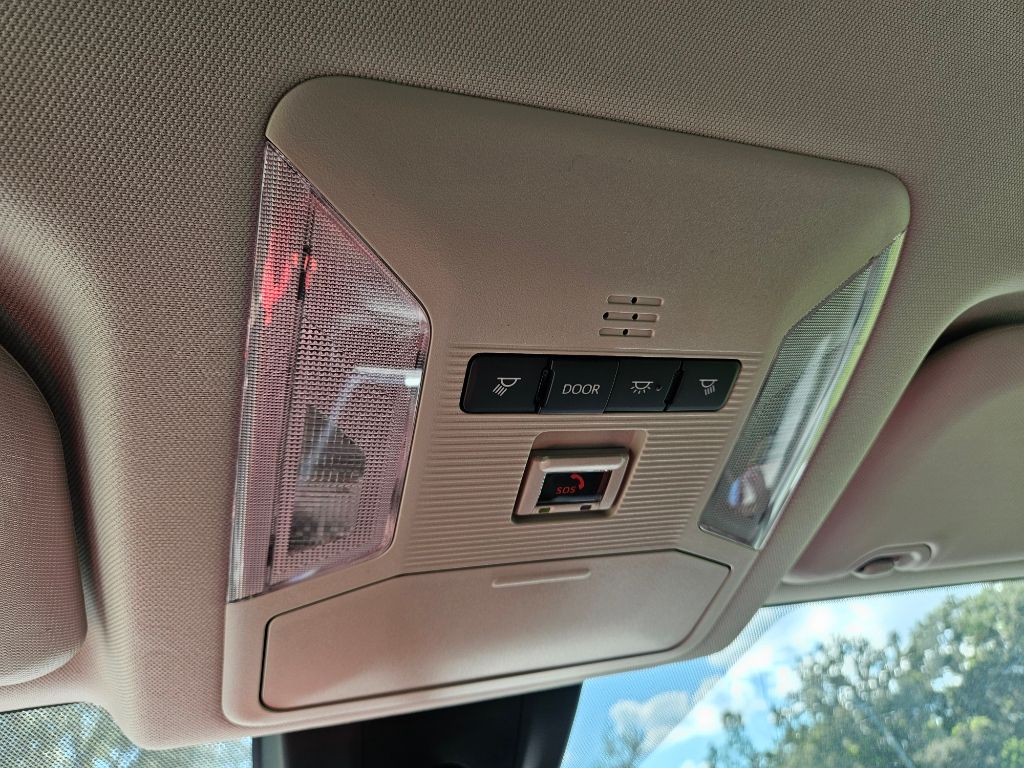 Thumbnail: 2024 Toyota RAV4 - 27