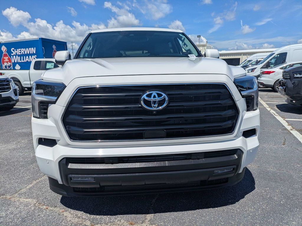 2024 Toyota Sequoia SR5