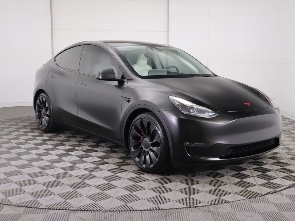 Thumbnail: 2023 Tesla Model Y - 3