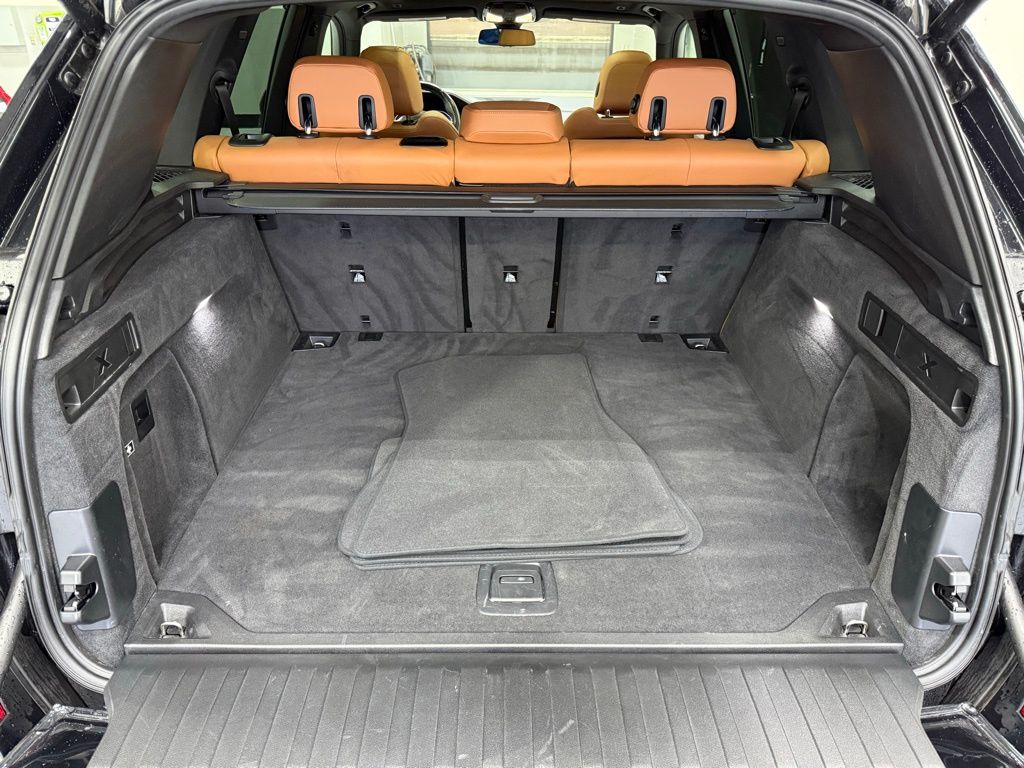 2022 BMW X5 xDrive40i 25