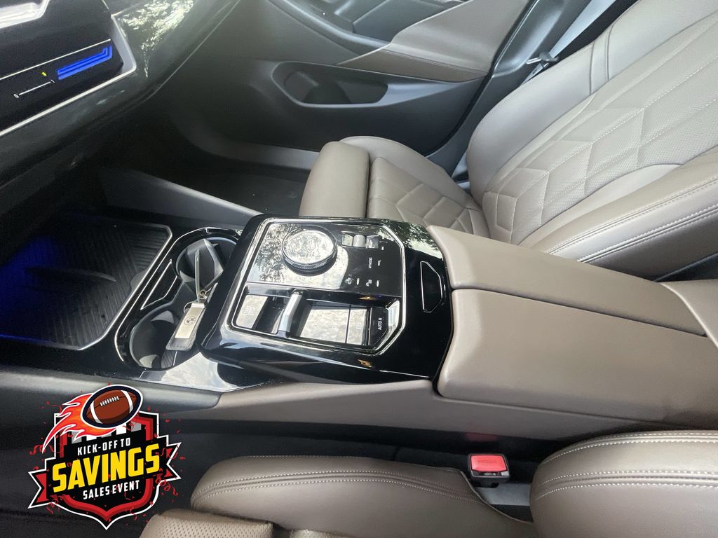 Used 2024 BMW 5 Series Sedan