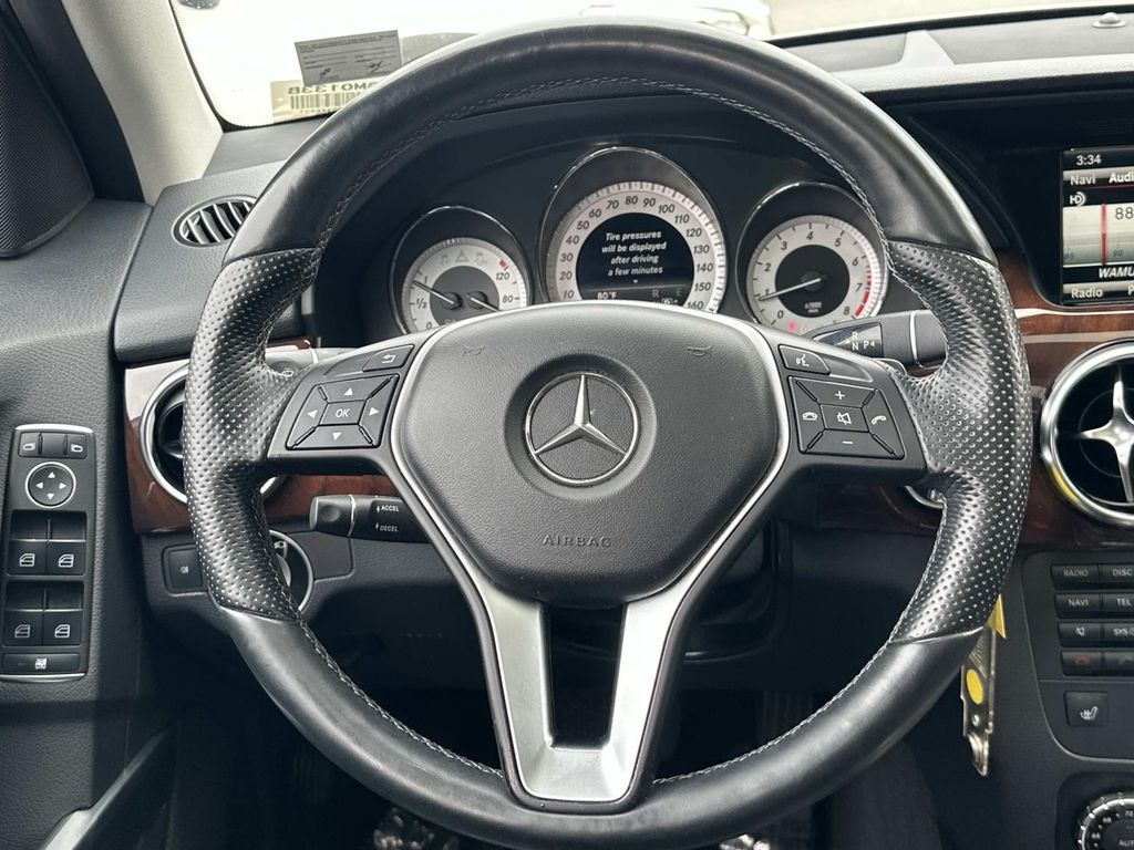 Thumbnail: 2015 Mercedes-Benz GLK - 22