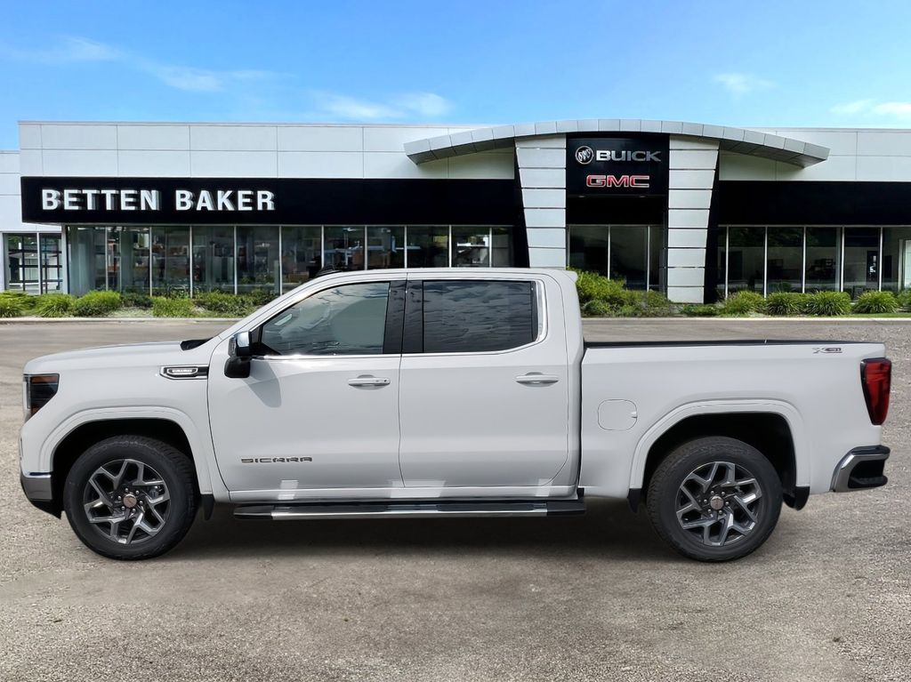 2024 GMC Sierra 1500 SLE 4