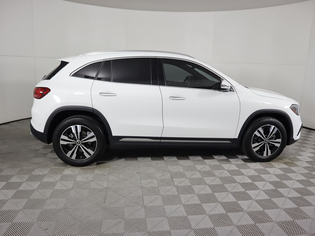 2024 Mercedes-Benz GLA 250 4