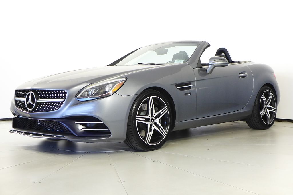 Thumbnail: 2020 Mercedes-Benz SLC - 2