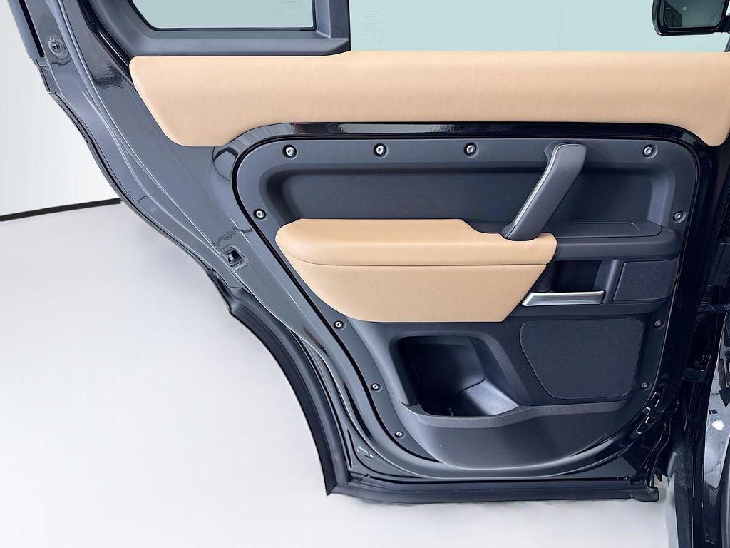 Thumbnail: 2026 Land Rover Defender - 25