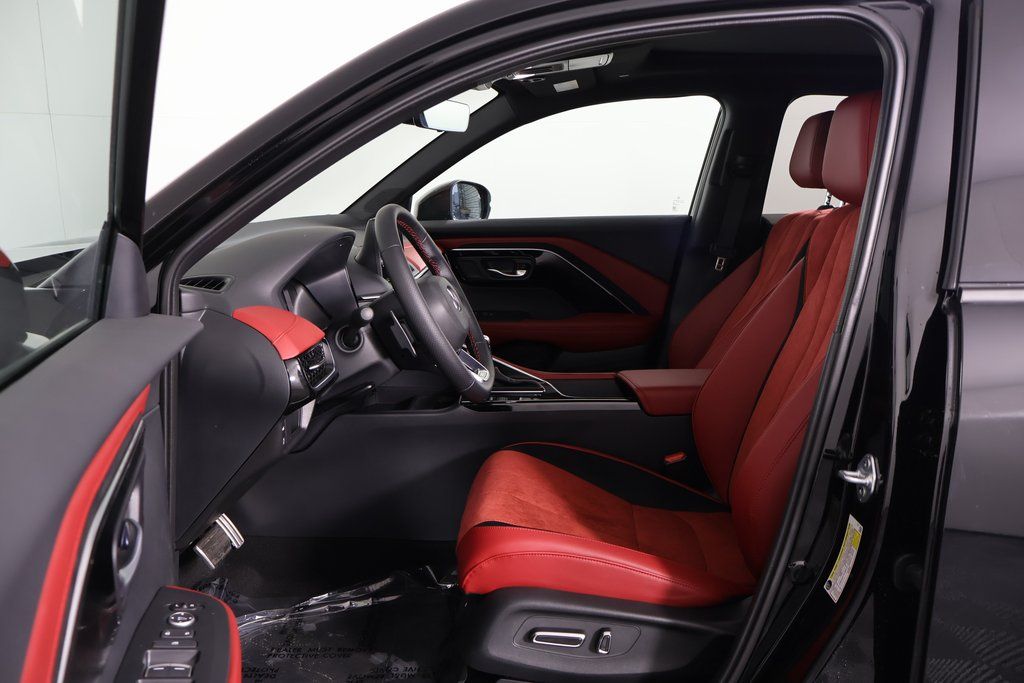 Thumbnail: 2025 Acura ADX - 5