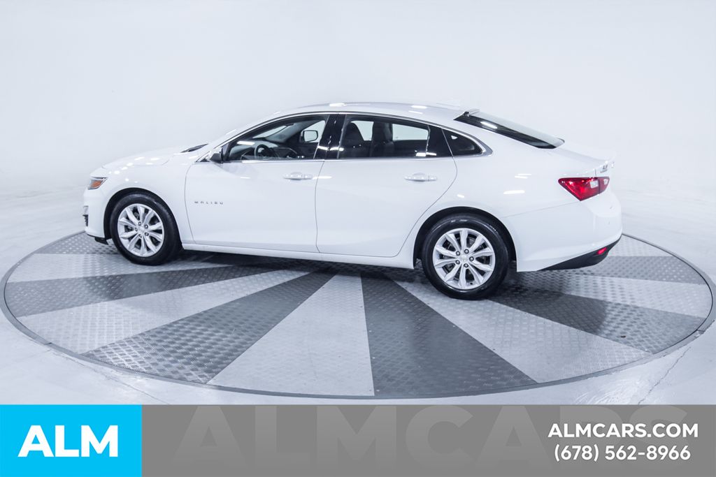 Used 2025 White Chevrolet LT image 5