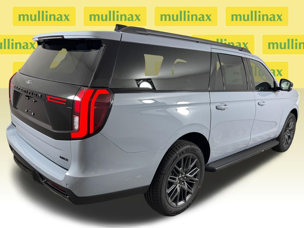 New 2026 Gray Ford Platinum image 17