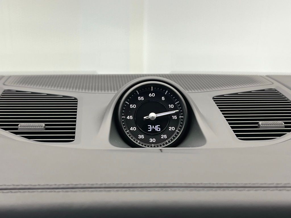 Thumbnail: 2026 Porsche  - 12