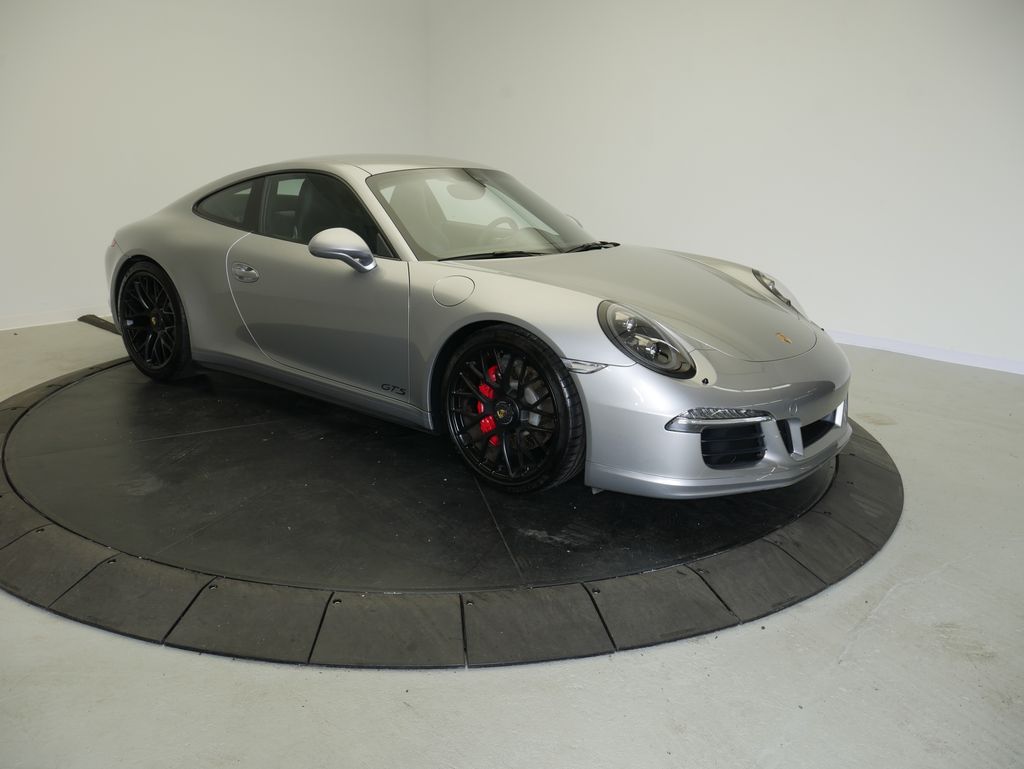 Thumbnail: 2015 Porsche 911 - 9