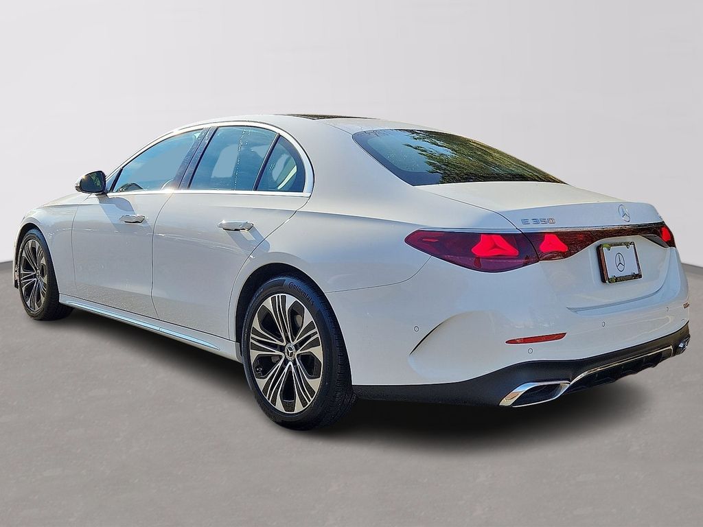 Thumbnail: 2025 Mercedes-Benz E-Class - 6