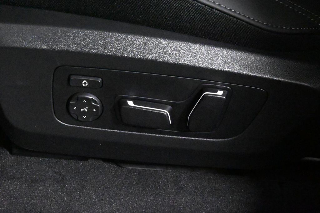 Thumbnail: 2026 BMW X3 - 27