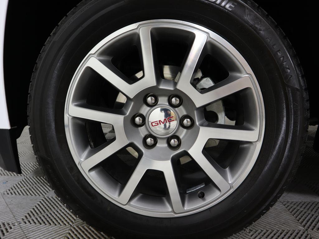 Thumbnail: 2018 GMC Yukon - 32