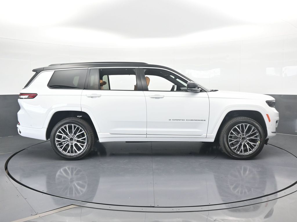 New 2025 Bright White Clearcoat Jeep Summit image 7