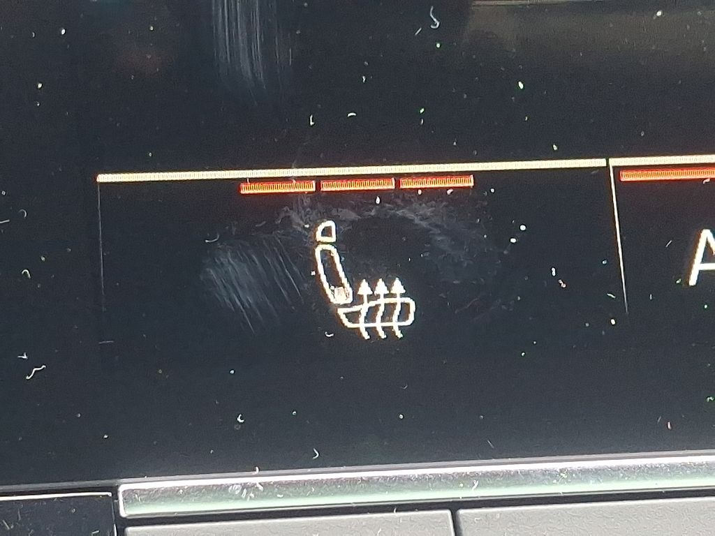 Thumbnail: 2026 Audi Q7 - 18