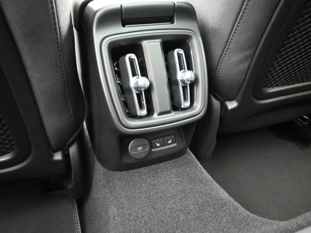 2022 Polestar 2 Long Range Dual Motor