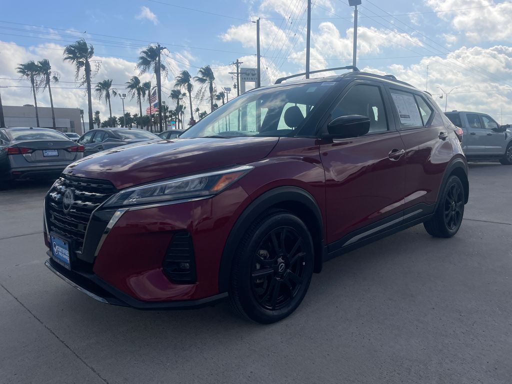 2024 Nissan Kicks SR