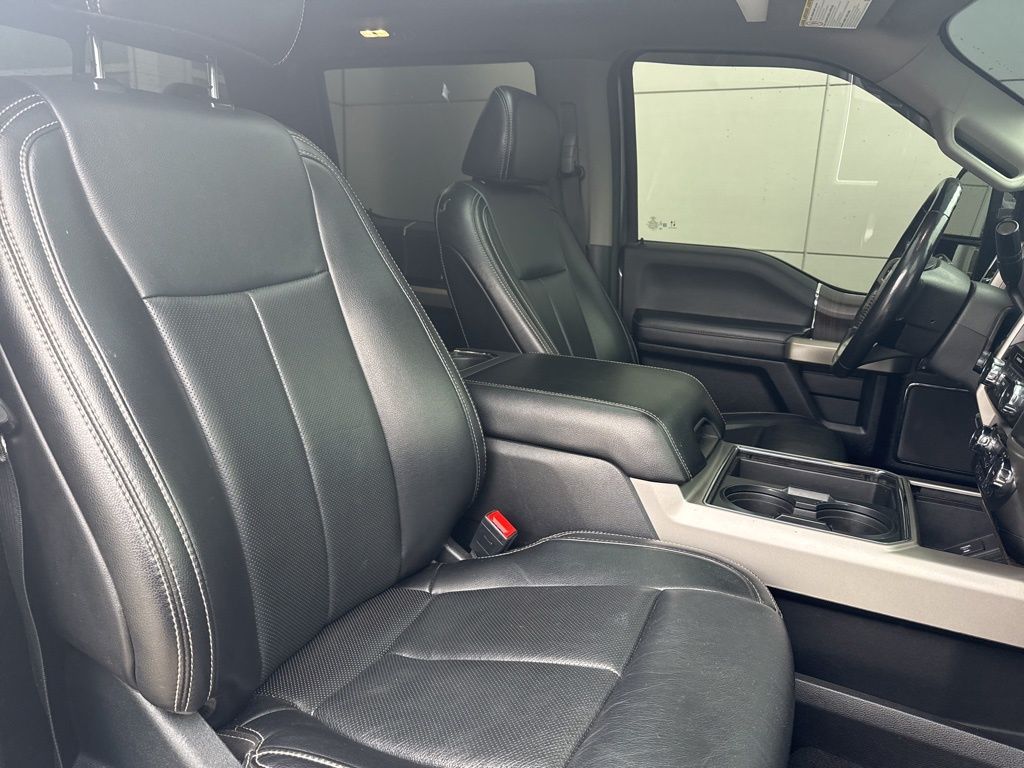 2021 Ford F-350 Super Duty LARIAT