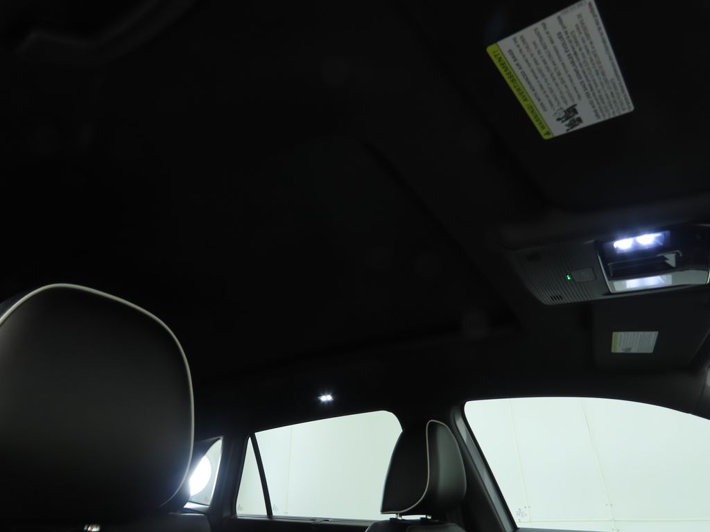 2024 Volkswagen Atlas SEL 18