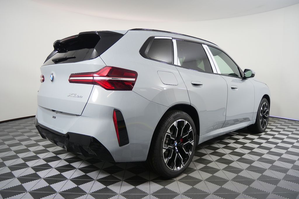 Thumbnail: 2026 BMW X3 - 3