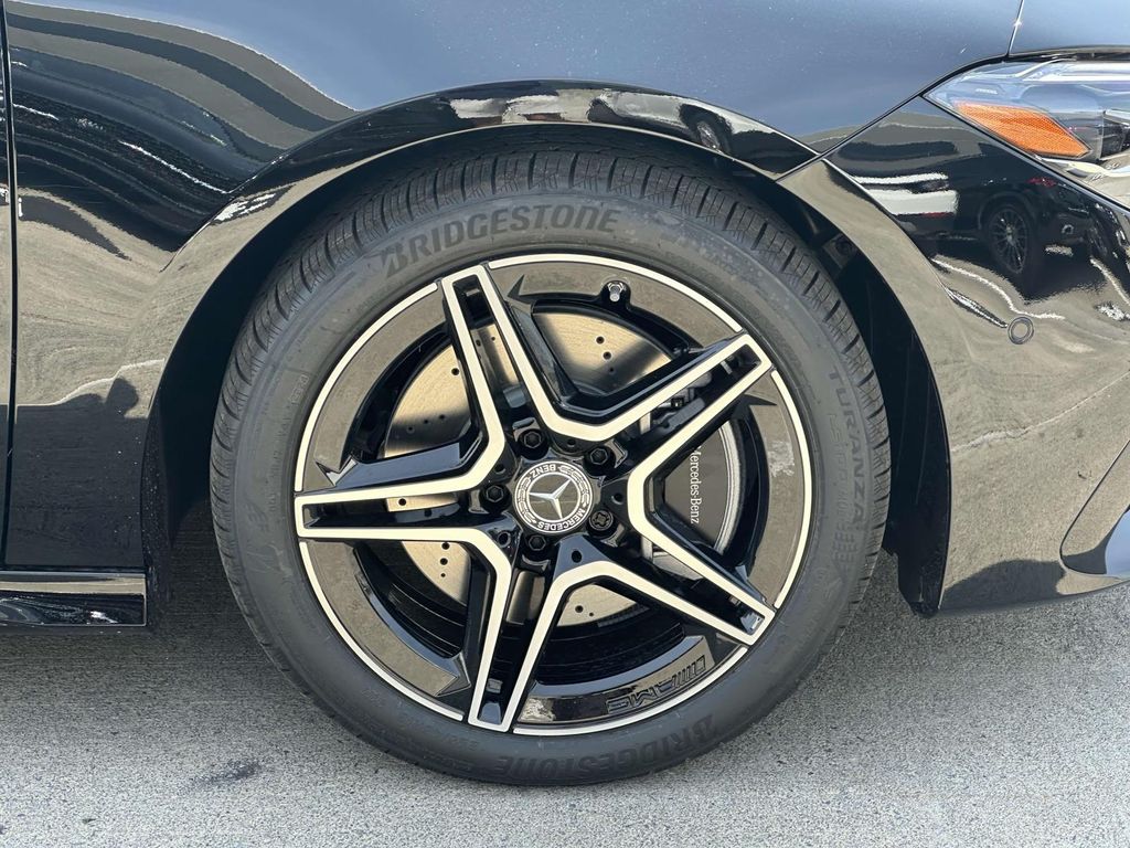 2025 Mercedes-Benz CLA 250 6