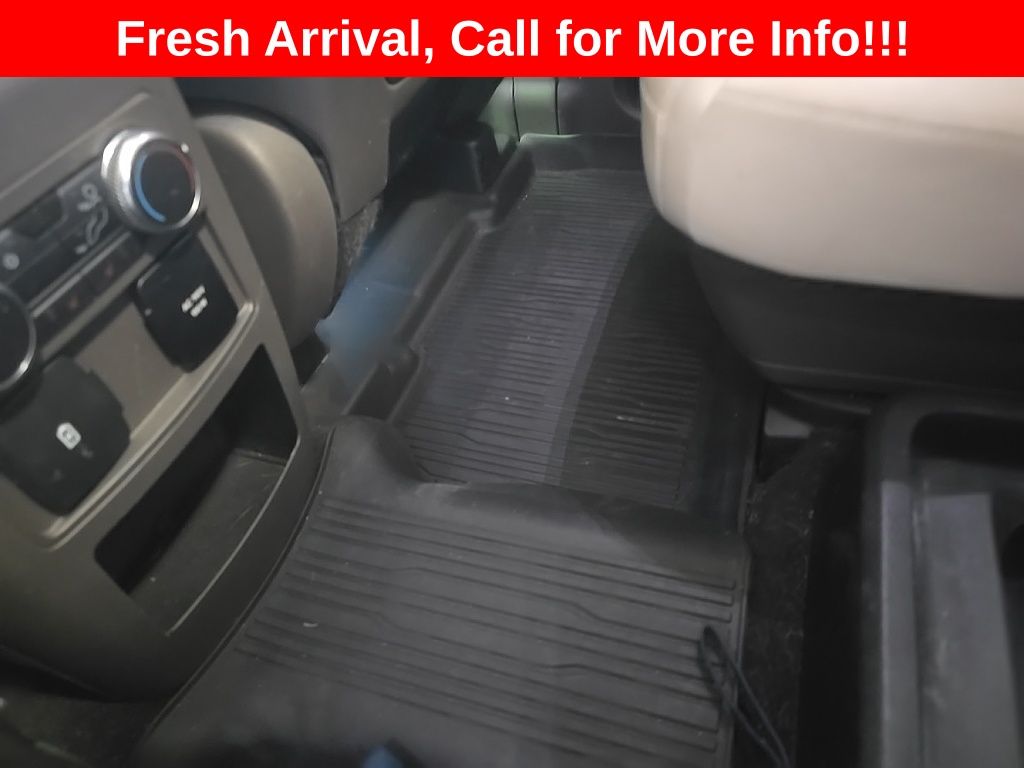 2020 Black Metallic Ford Explorer Platinum 4X4 SUV