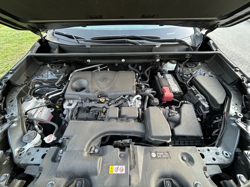 2023 Toyota RAV4 LE 11