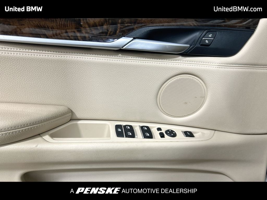 Thumbnail: 2015 BMW X5 - 11