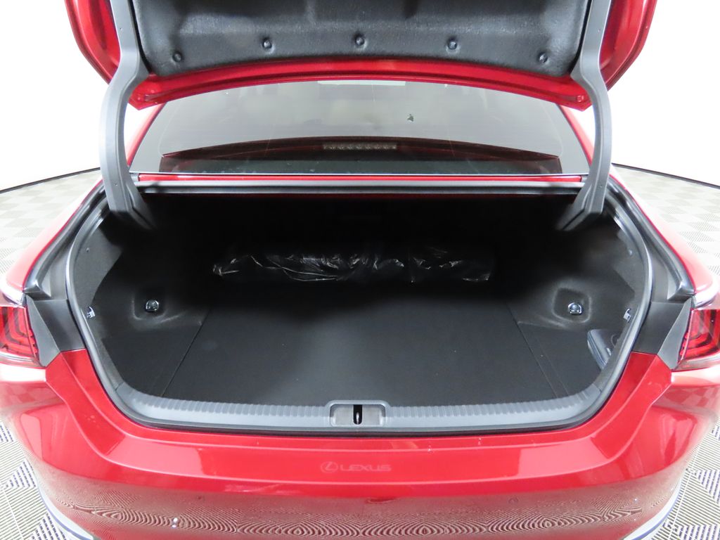 Thumbnail: 2025 Lexus ES - 28