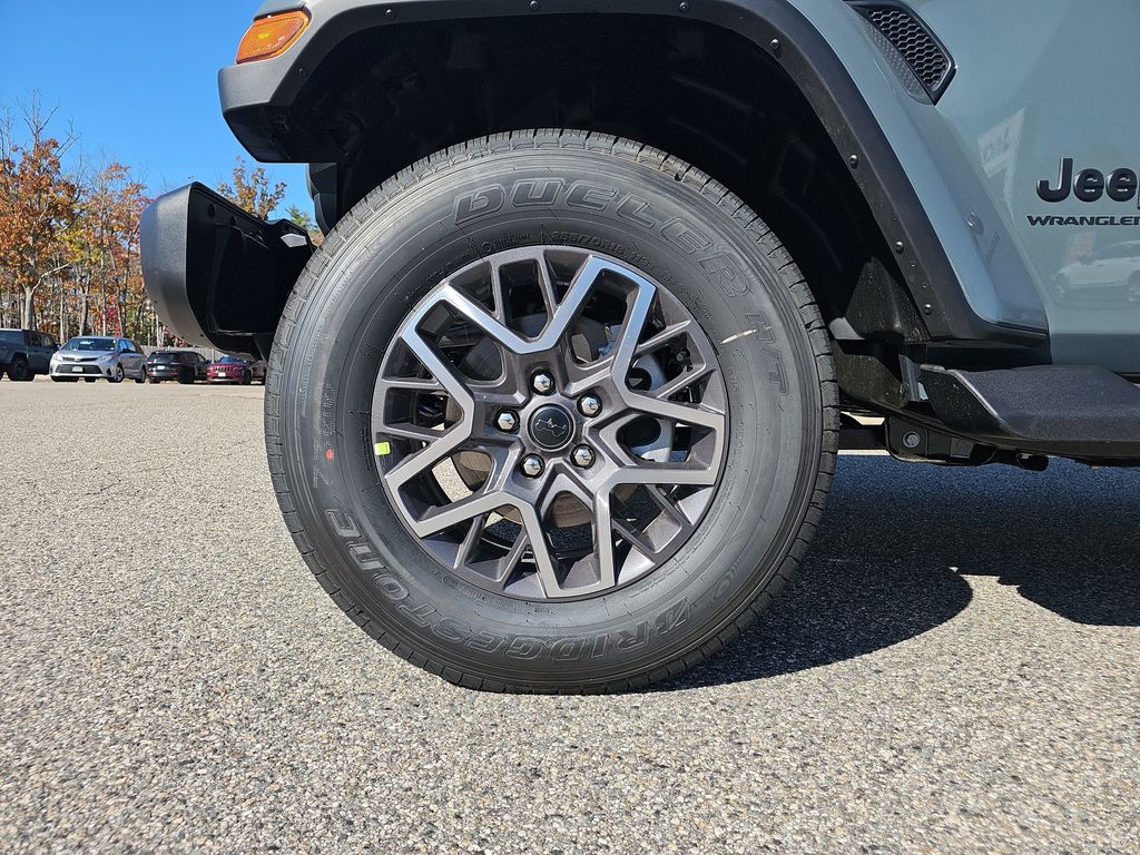 New 2026 Jeep Wrangler SUV