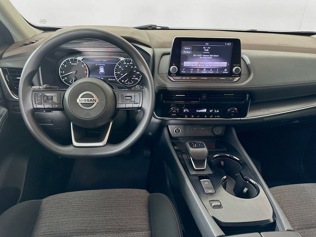 Thumbnail: 2021 Nissan Rogue - 21
