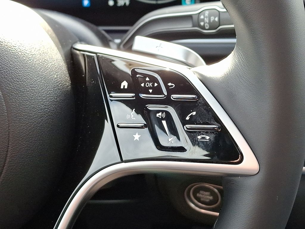 Thumbnail: 2026 Mercedes-Benz GLE - 17