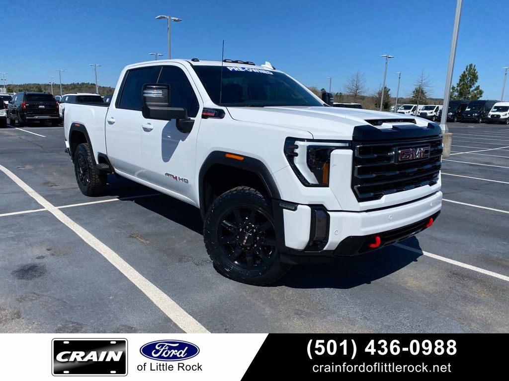 2024 GMC Sierra 2500HD AT4 Crew Cab 4WD