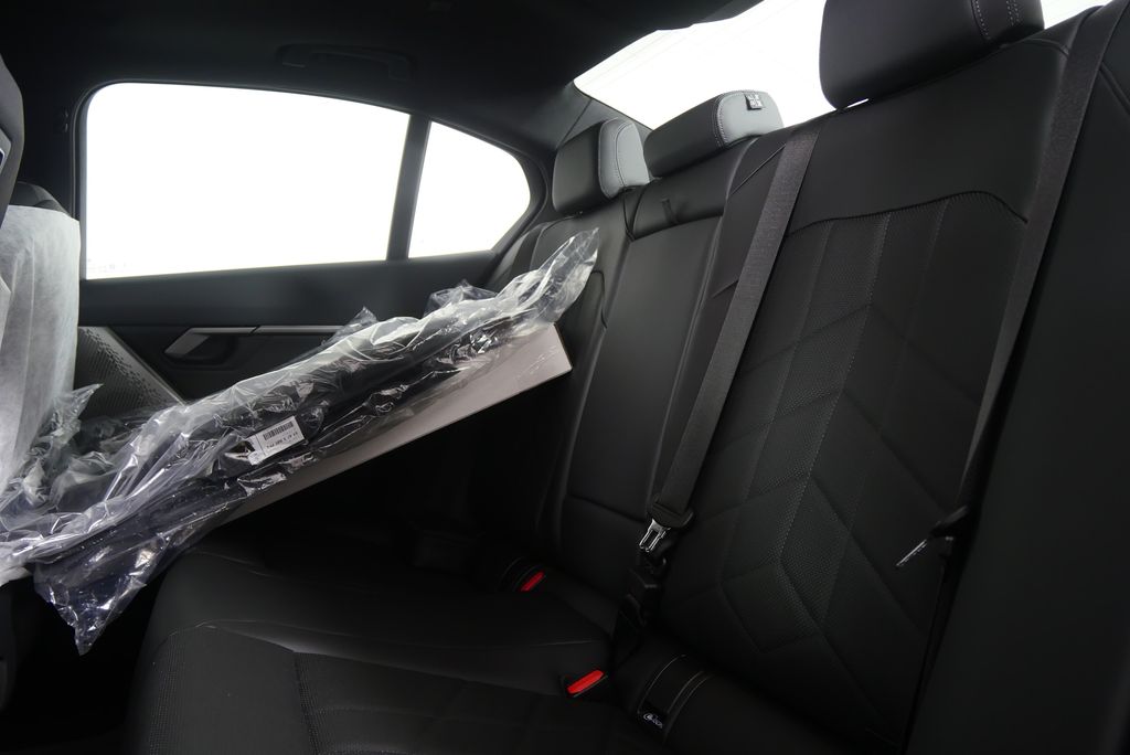 Thumbnail: 2026 BMW i5 - 14