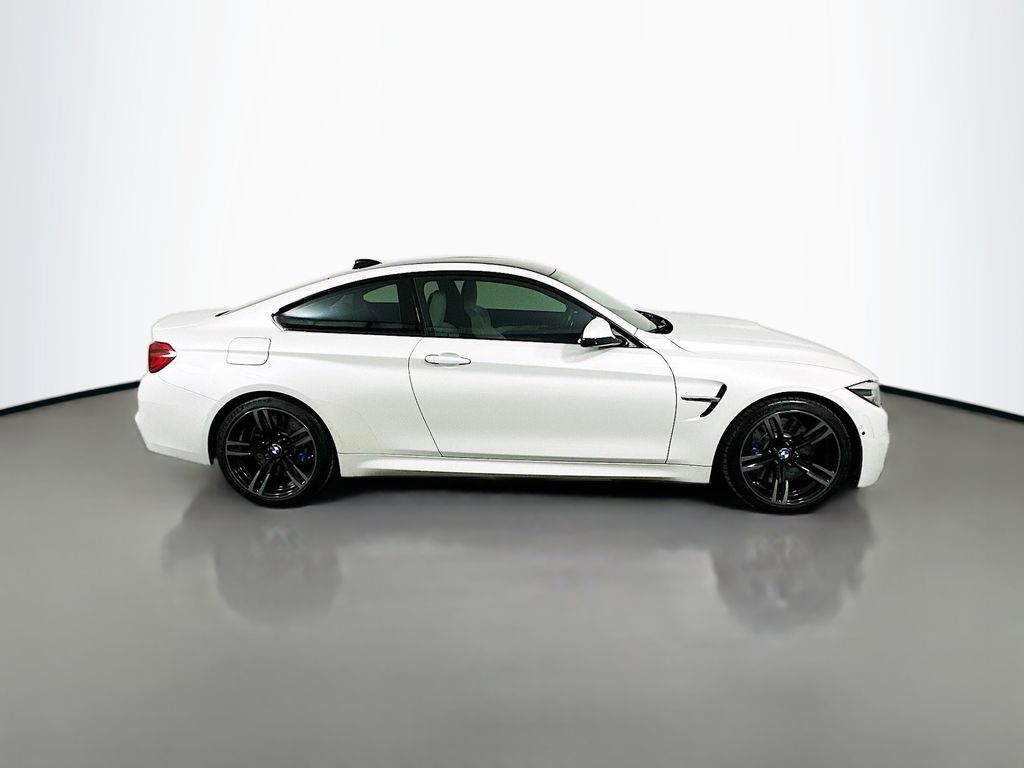 Thumbnail: 2018 BMW M4 - 4