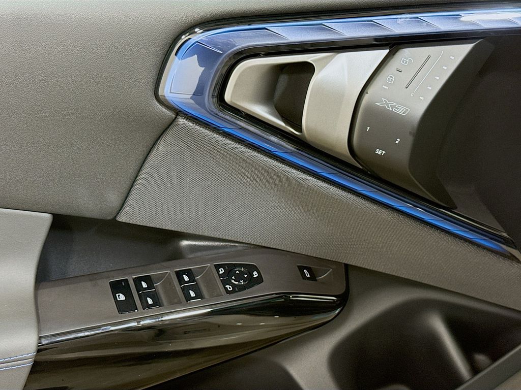 Thumbnail: 2026 BMW X3 - 27