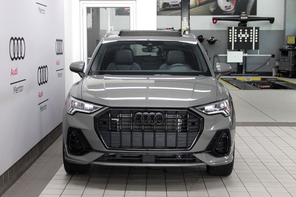2023 Audi Q3 Premium 9