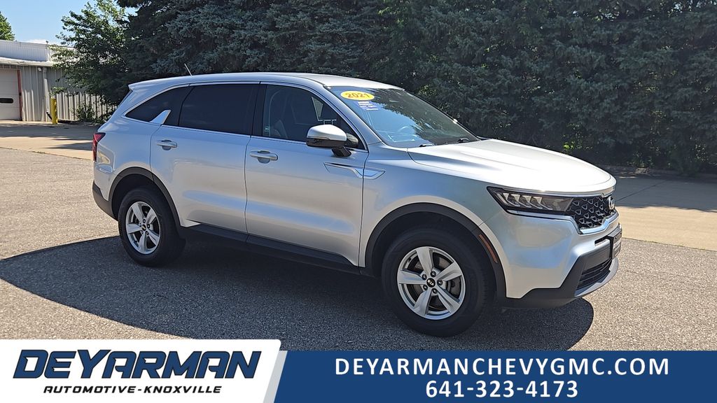 Sparkling Silver 2021 Kia Sorento SUV / Crossover All-Wheel Drive 8-Speed Automatic