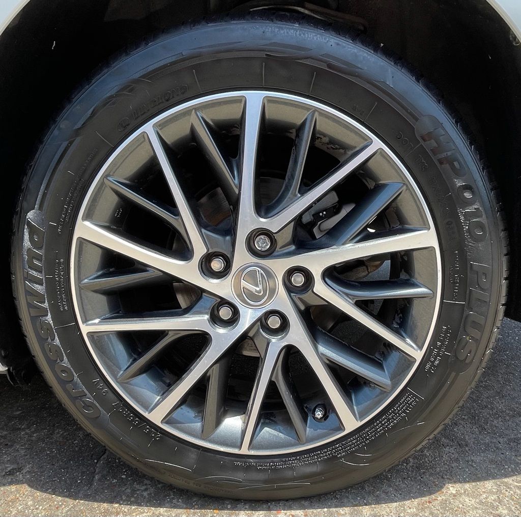 2018 Lexus ES 350 White at Emmons Autoplex