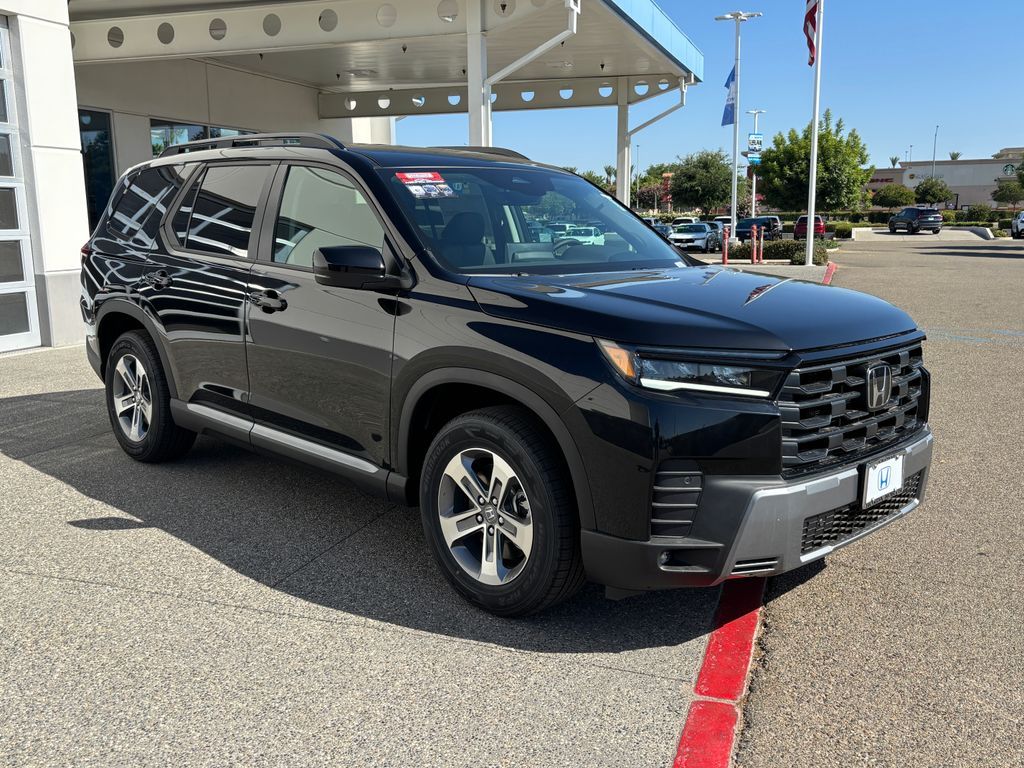 Thumbnail: 2026 Honda Pilot - 3
