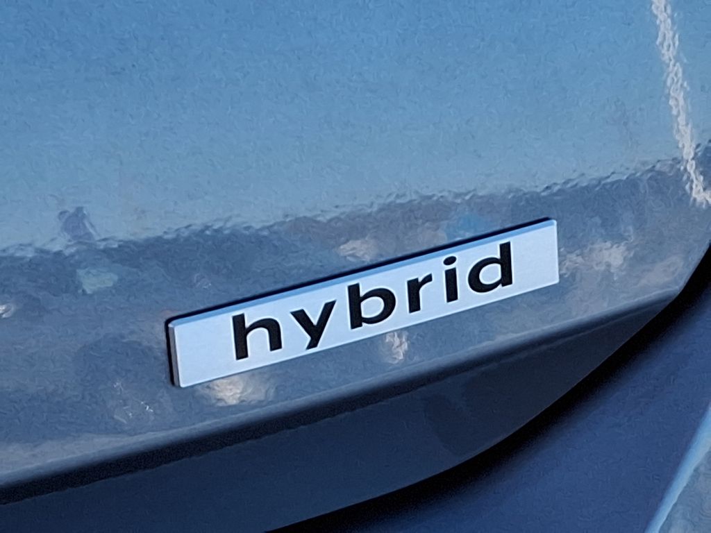 Thumbnail: 2025 Hyundai Elantra - 6