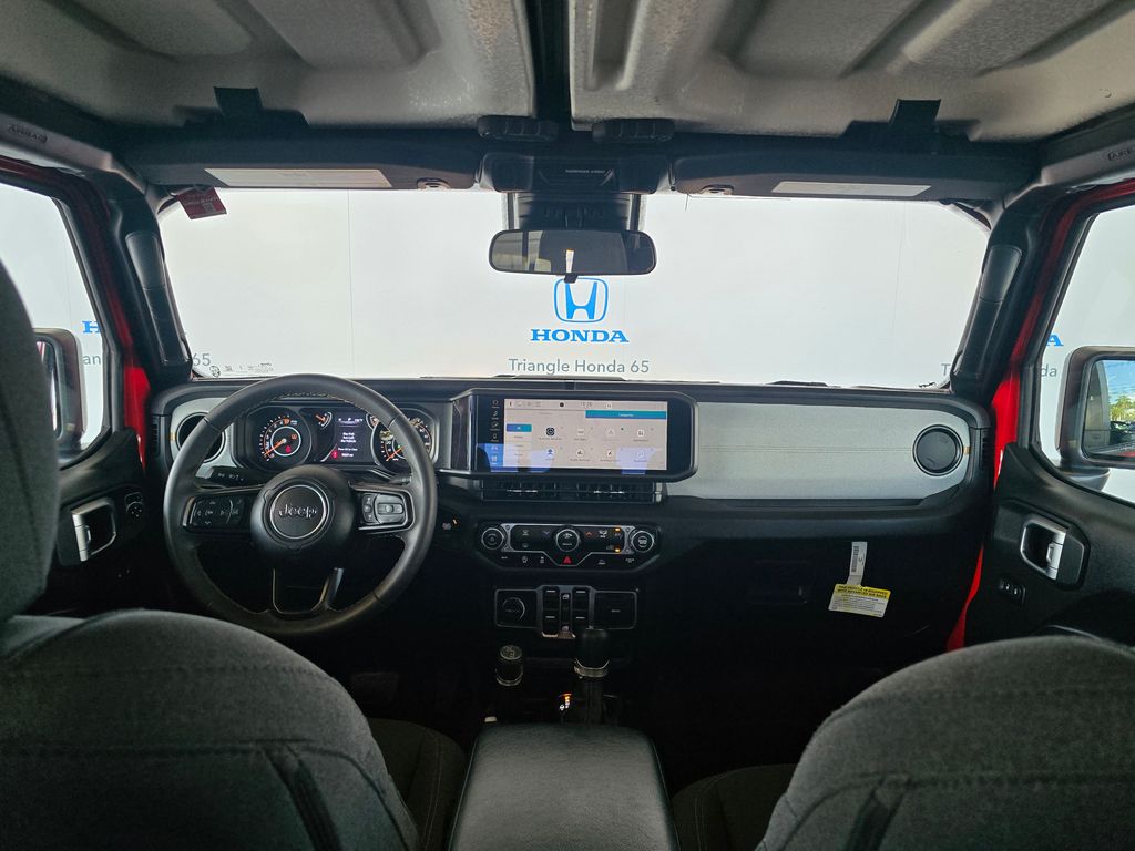 Thumbnail: 2024 Jeep Gladiator - 9