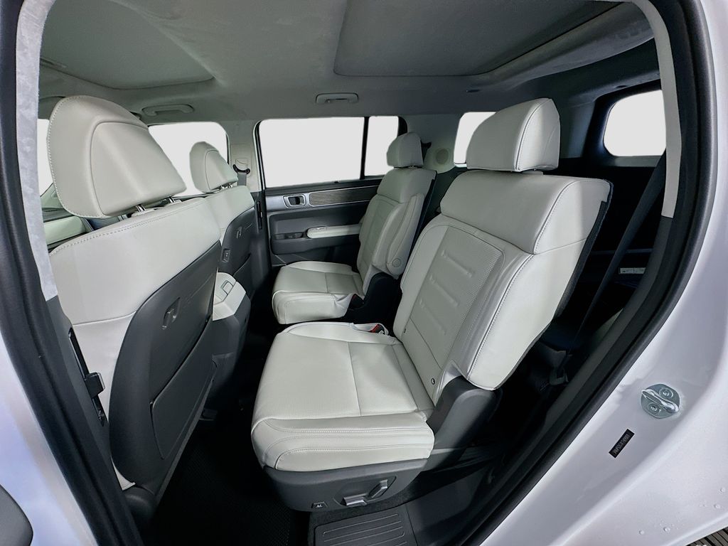 Thumbnail: 2026 Hyundai Santa Fe - 17