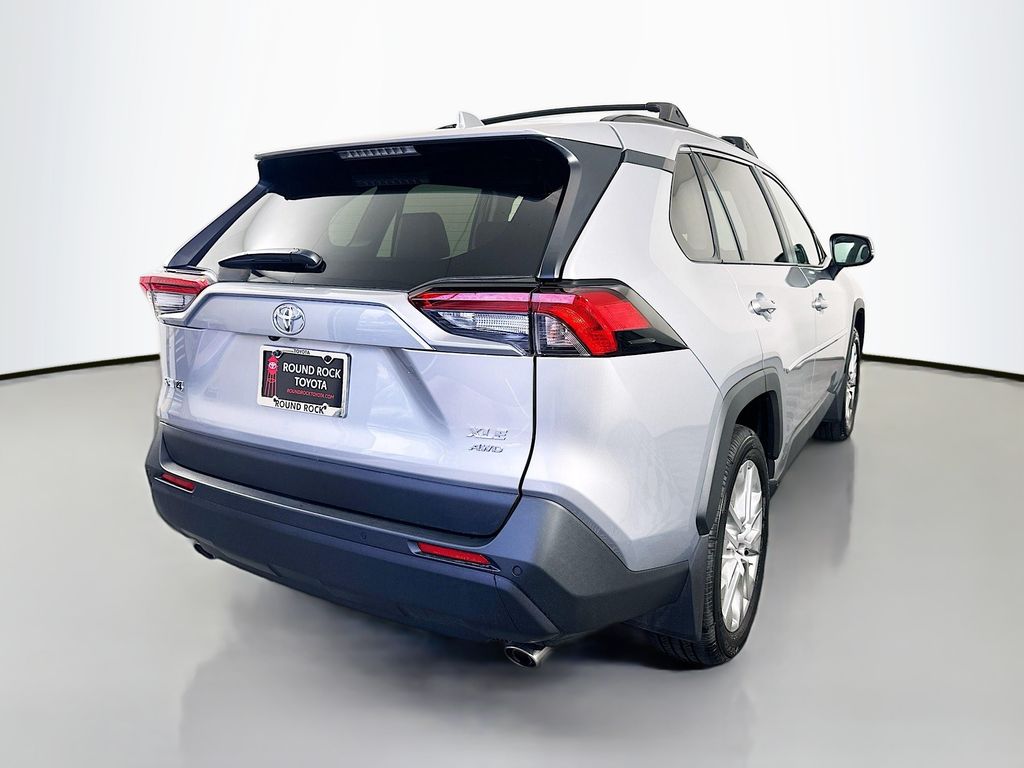 Thumbnail: 2025 Toyota RAV4 - 5