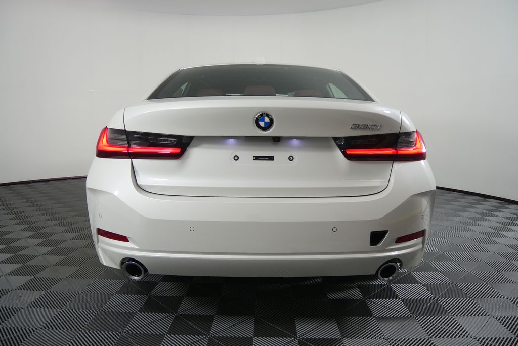2025 BMW 3 Series 330i 4
