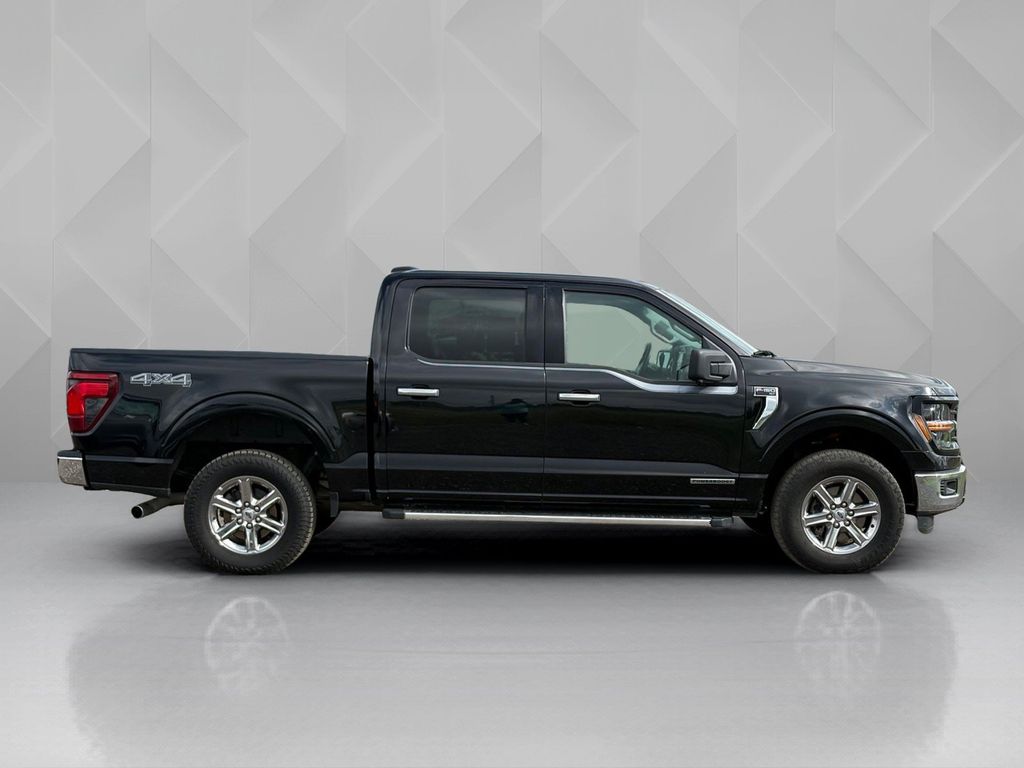 2024 Ford F-150 XLT - 3