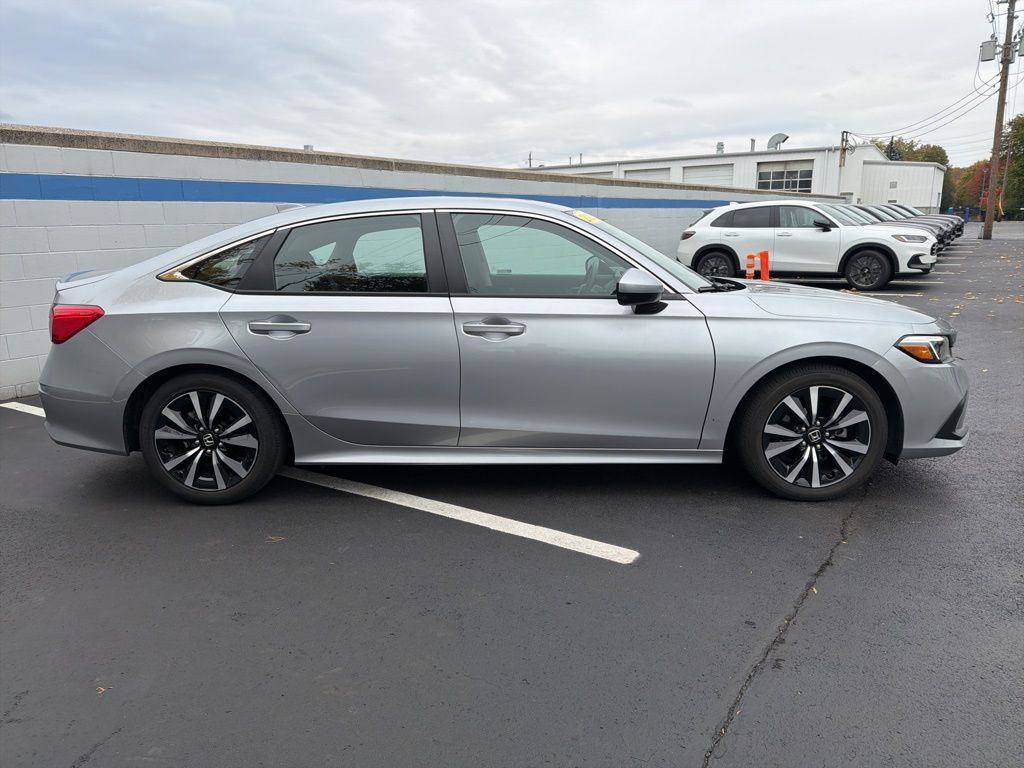 Thumbnail: 2022 Honda Civic - 6