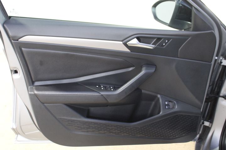 Used Car 2023 Volkswagen Jetta  1.5t Sport For Sale Under $25,000 In Georgetown, Texas